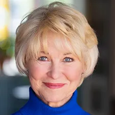 Dee Wallace headshot